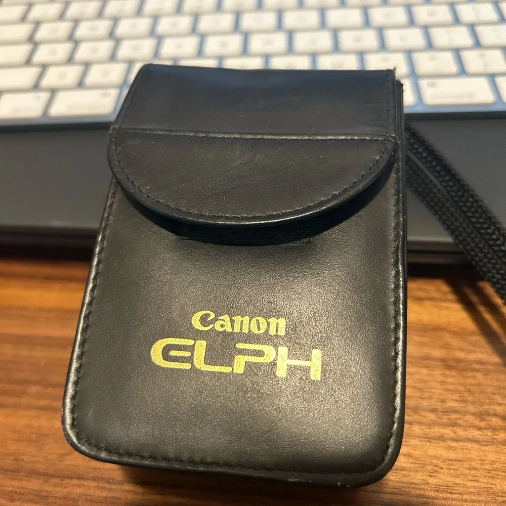 Canon Elph 370Z Film Camera Silver with case